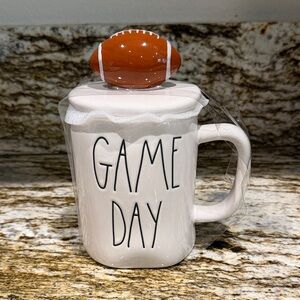 Rae Dunn Game Day Mug with Football Lid (NWT)